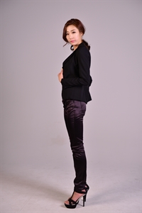 Thumnail / 0 / 12 / 52