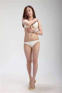 Thumnail / 0 / 15 / 82