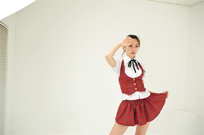 Thumnail / 0 / 15 / 86