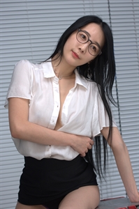 Thumnail / 0 / 16 / 23