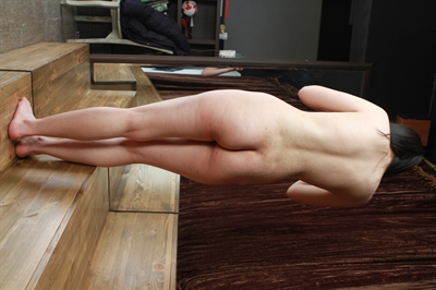Thumnail / 0 / 16 / 32