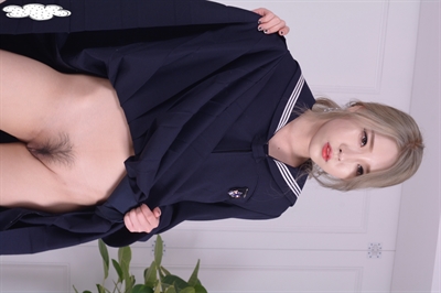 Thumnail / 0 / 18 / 22