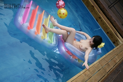 Thumnail / 0 / 19 / 02