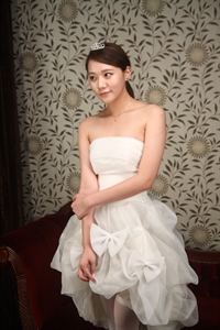 Thumnail / 0 / 19 / 04