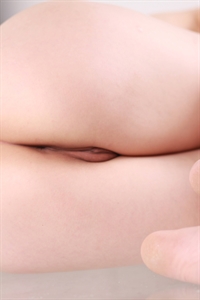 Thumnail / 0 / 22 / 03