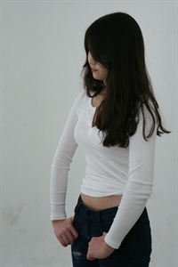 Thumnail / 0 / 23 / 35