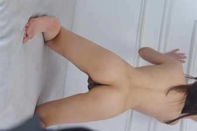 Thumnail / 0 / 24 / 24