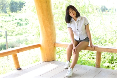 Thumnail / 0 / 25 / 85