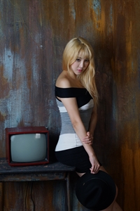 Thumnail / 0 / 29 / 73