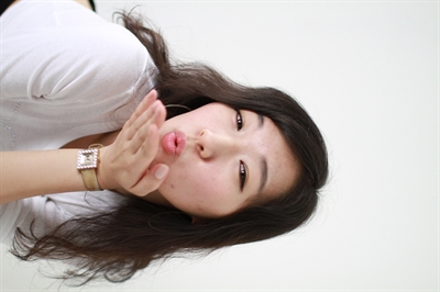 Thumnail / 0 / 32 / 30