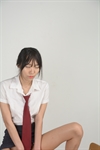 Thumnail / 1 / 10 / 37