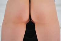 Thumnail / 1 / 10 / 44