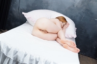 Thumnail / 1 / 14 / 77