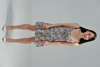 Thumnail / 1 / 21 / 49