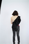 Thumnail / 1 / 24 / 11