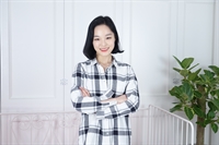 Thumnail / 1 / 24 / 73