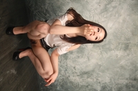 Thumnail / 1 / 25 / 05