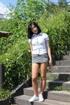 Thumnail / 1 / 25 / 85