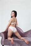 Thumnail / 1 / 27 / 28