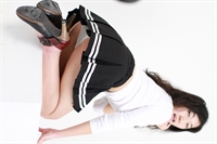 Thumnail / 1 / 32 / 30