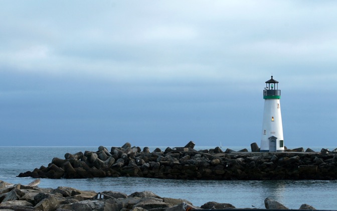 santacruzharborlighthouse