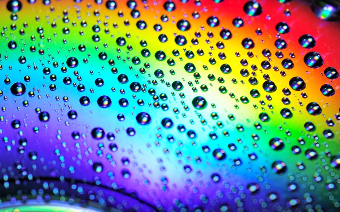 waterdropsontherainbow