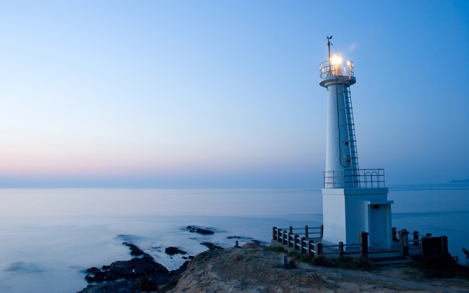 watchtoweratwakamatsubeach