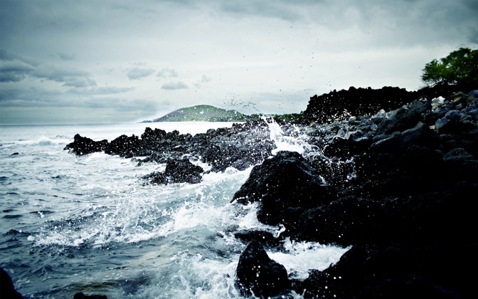 violentcrashingwaves