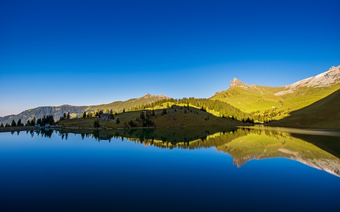 mountainlakeidyll