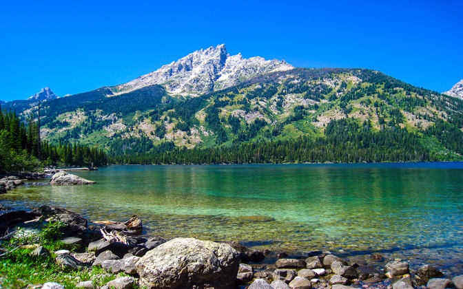 lakeofteton