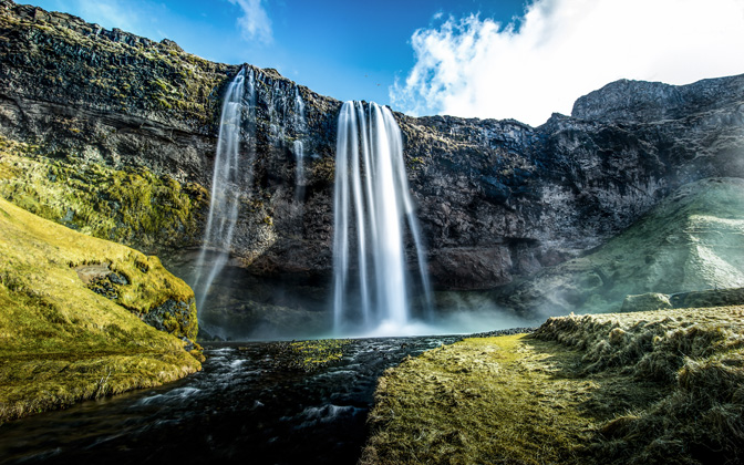 seljalandsfossiceland