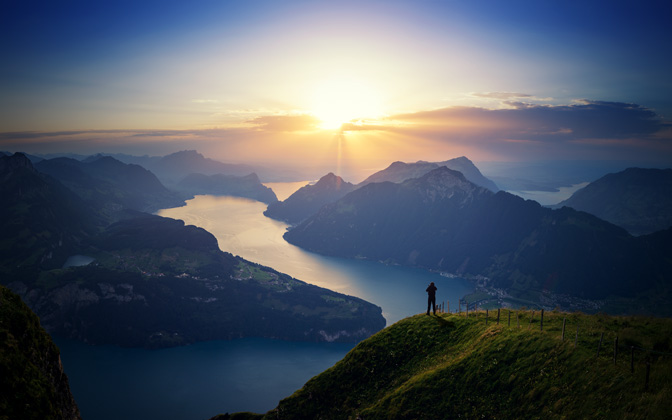 theoverlookoflakelucern