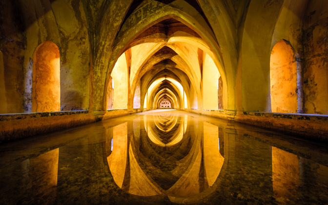 alcazarbathsinsevilla